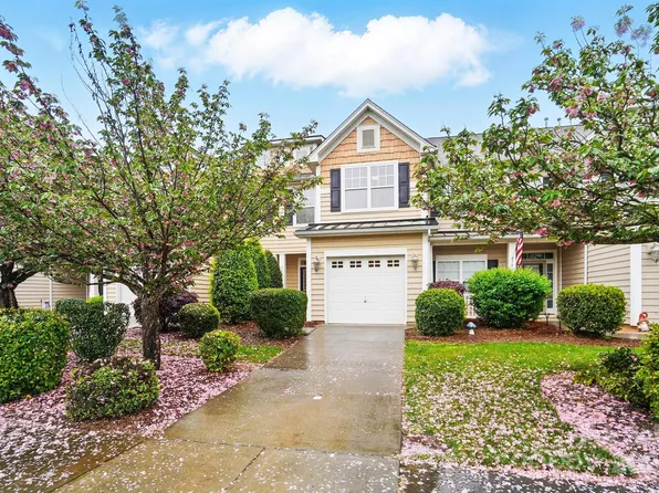 310 Rose Garden Ct, Rock Hill, SC 29732