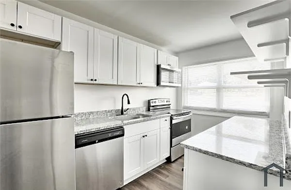 4550 Washington Rd #A10 — Photo 1