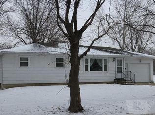 1021 Walnut St, Osage, IA 50461