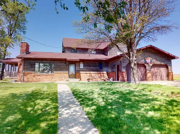 1624 Armstrong Ave, Galva, IA 51020