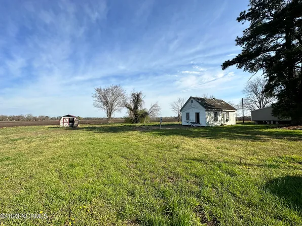 9401 Piney Woods Road, Fairfield, NC 27826