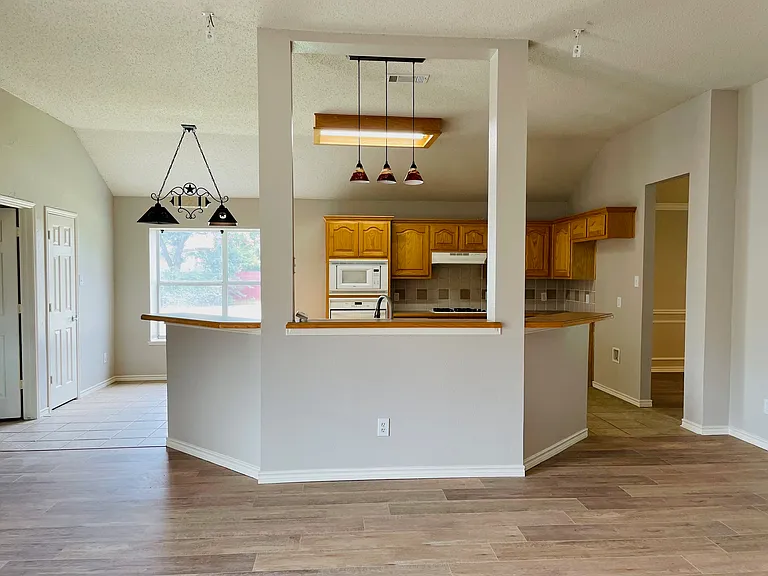 5621 Flowerwood Ln — Photo 15