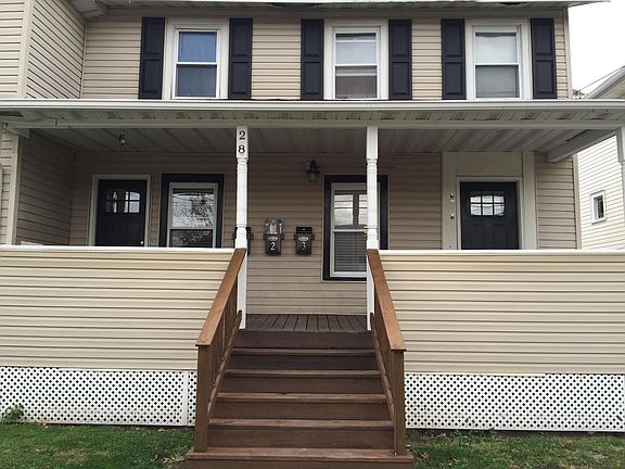 4th image of 28 W Genesee St APT 3