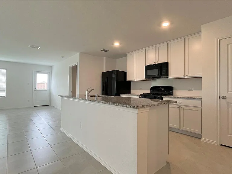 1130 Arborwood Dr — Photo 12