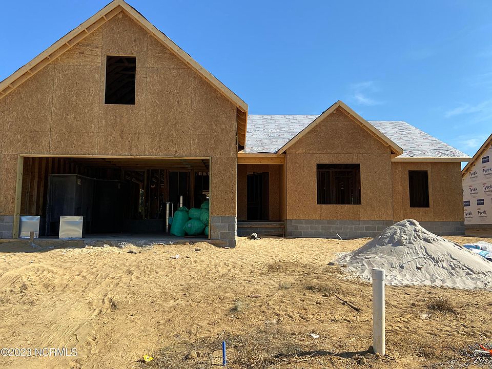 2nd image of 2217 Zircon Drive