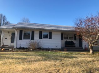 704 Marietta Rd, Point Pleasant, WV 25550