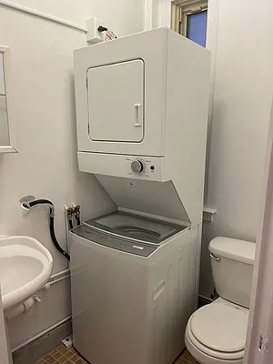 Rented by K & O Realty Associates Inc. | media 27