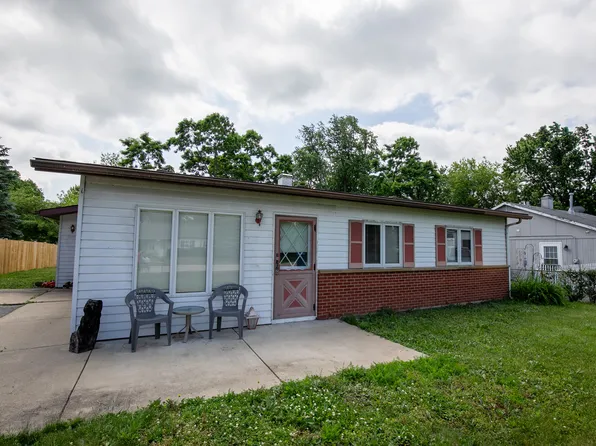 37259 N Fairview Ln, Lake Villa, IL 60046