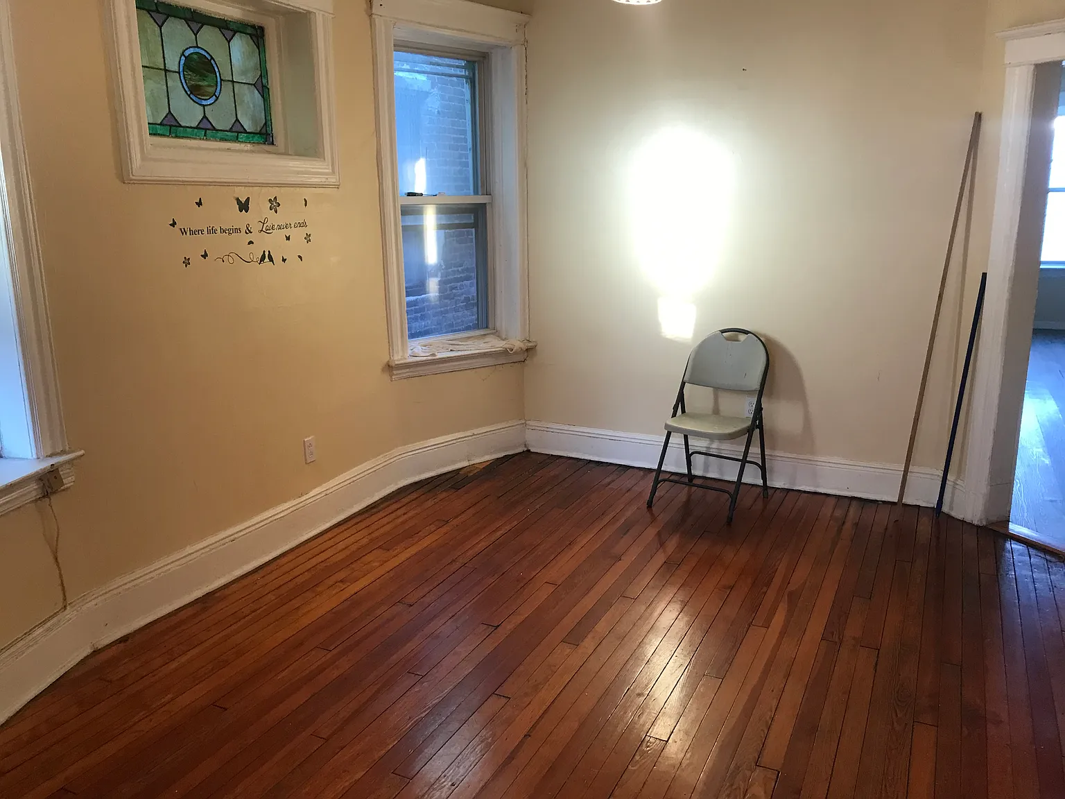4 bed, 1100 sqft, $2,800 — Photo 4