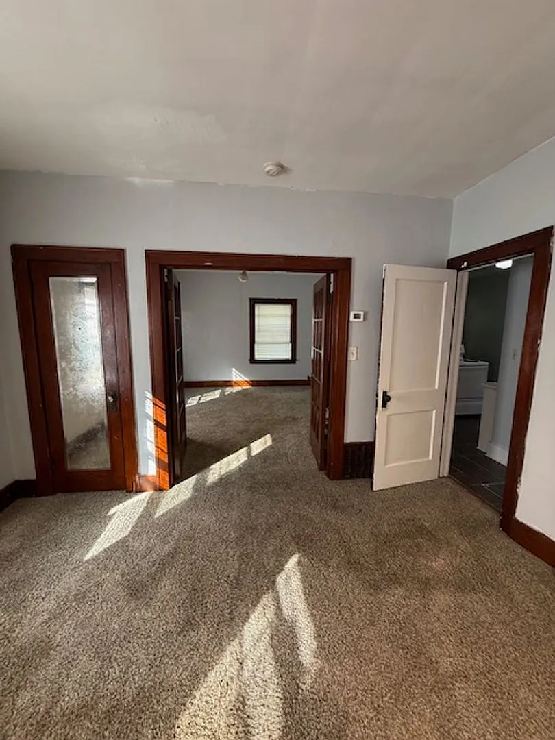 Cozy 1 Bedroom!! — Photo 2