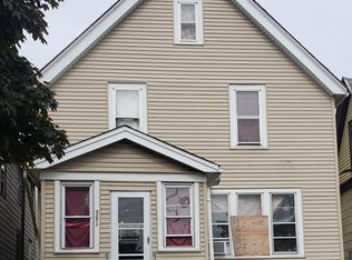 3271 N 14th St, Milwaukee, WI 53206