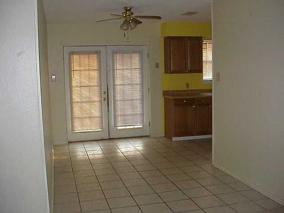2nd image of 1510 Avenue A