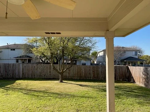 3776 Castle Rock Dr — Photo 21