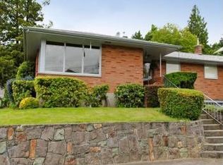 4235-4243 SW View Point Ter, Portland, OR 97239