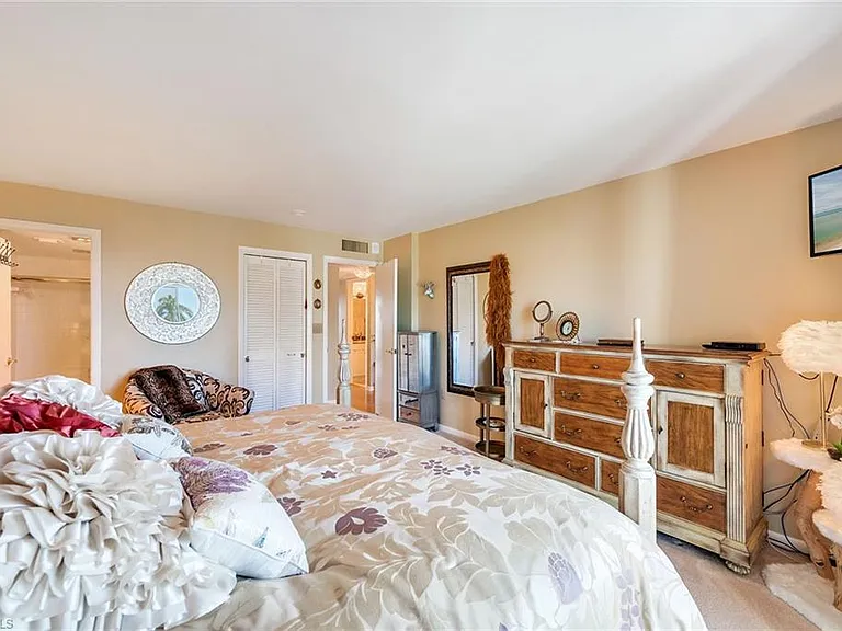 3500 Gulf Shore Blvd N #505 — Photo 15