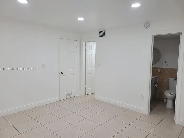 3901 SW 112th Ave #50 — Photo 7