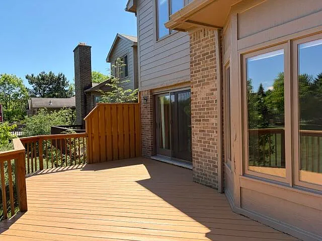 1261 Laurel View Dr — Photo 16
