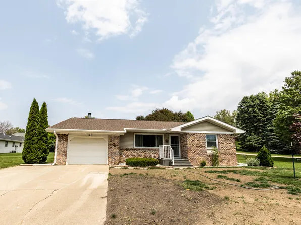 1704 Lincoln Ave, Harlan, IA 51537