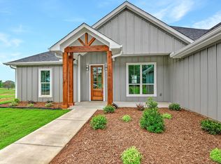 1695 Desvoignes Rd, Denison, TX 75021