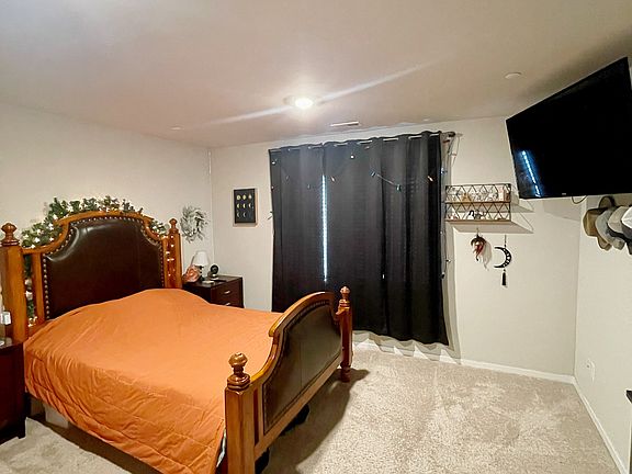 3rd image of 18707 108th Ave E