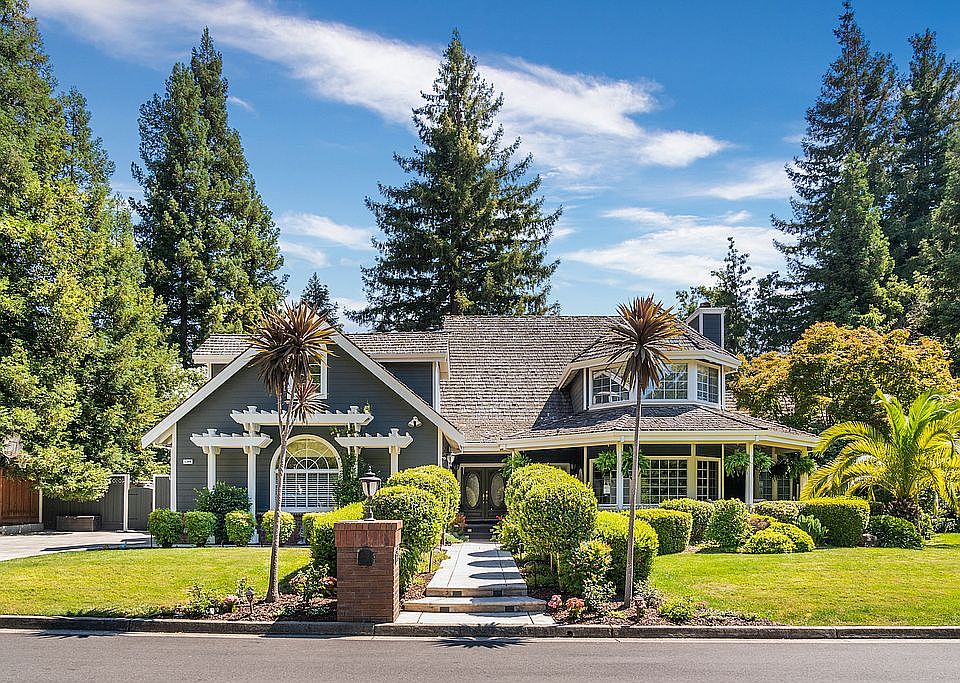 1st image of 2364 Fish Creek Pl