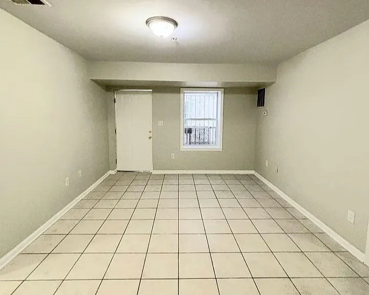 132 Fabyan Pl #L1 — Photo 6