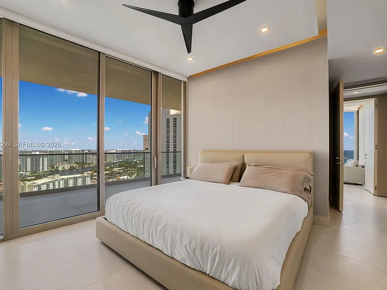 18975 Collins Ave #3000 — Photo 21