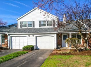 65 Old Pine Ln, Rochester, NY 14615