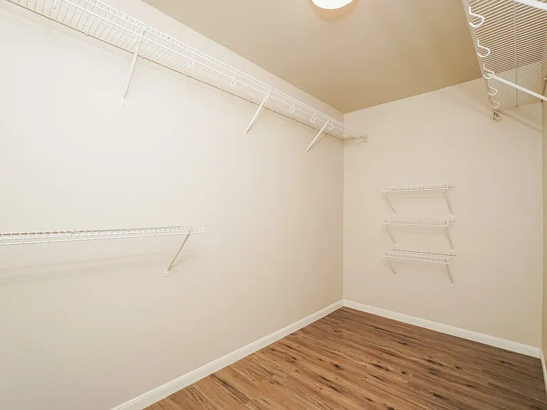 120 Bay Willow — Photo 12