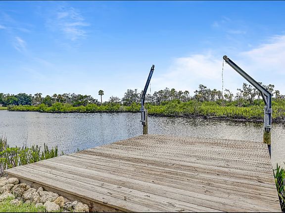 3rd image of 12317 Upper Manatee River Rd