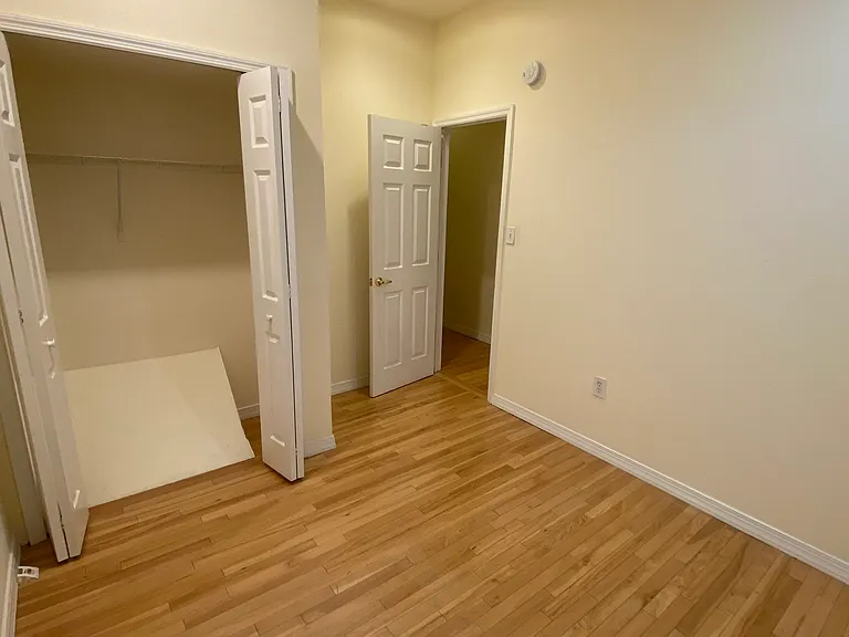 214 Market St #2R — Photo 24