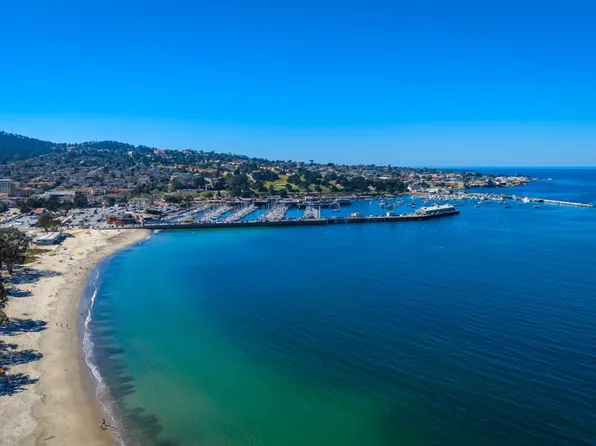 37 La Playa St #37, Monterey, CA 93940