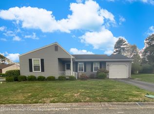 7 Hawthorne St, Manchester Township, NJ 08759