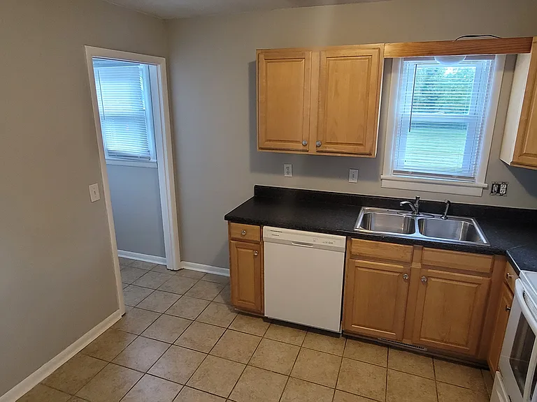 4101 NE Winn Rd — Photo 7
