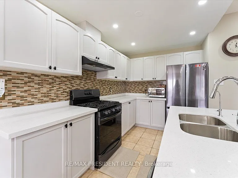 285 Southbrook Dr — Photo 14