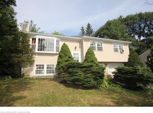 53 Broadview Ave, Auburn, ME 04210