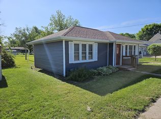 204 N Pine St, Mount Pleasant, IA 52641