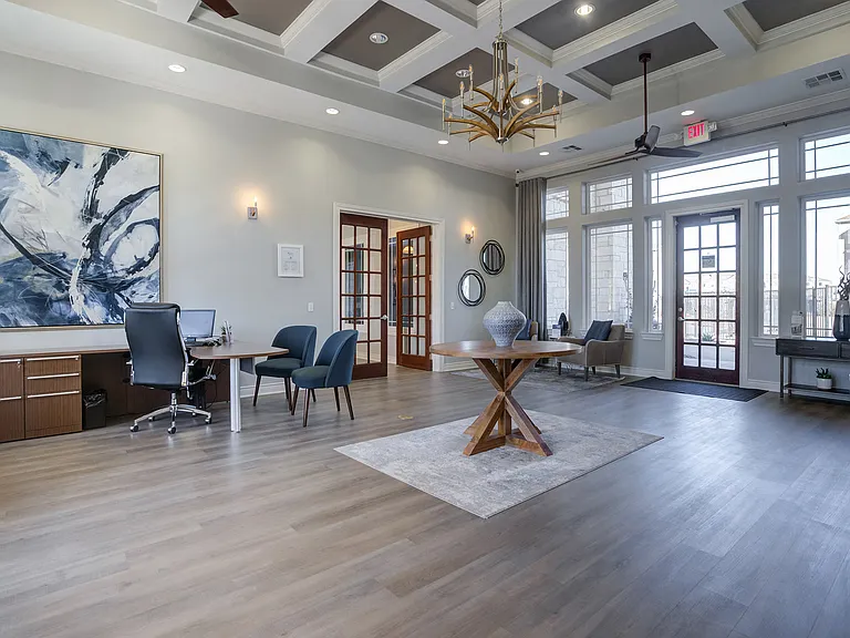 Residence at Midland — Photo 8