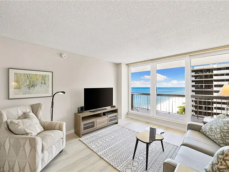 4001 Gulf Shore Blvd N #1106 — Photo 27