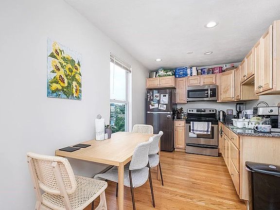 4th image of 73 River St APT 4C