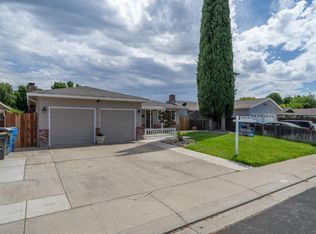 998 Sapphire Way, Manteca, CA 95336