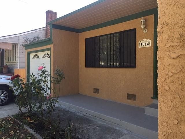 1st image of 3014 Tulare Ave
