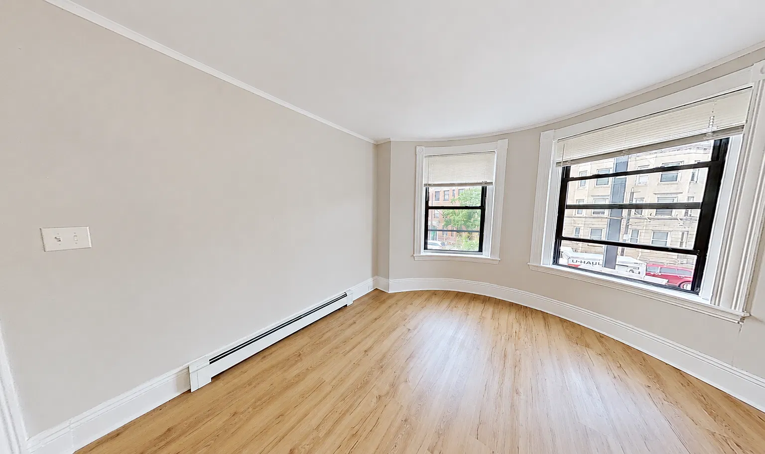 882 Huntington Avenue — Photo 3