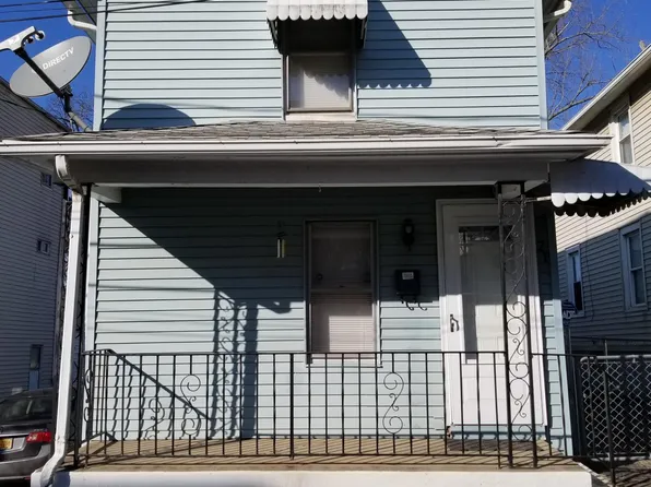 21 Galivan St, Waterbury, CT 06706