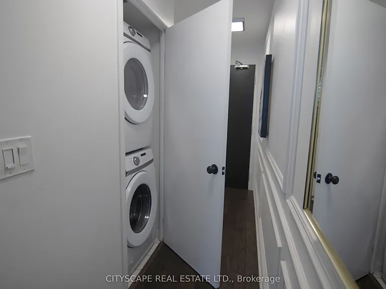 231 Fort York Blvd #322 — Photo 11