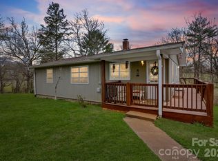 103 Bidwell St, Franklin, NC 28734