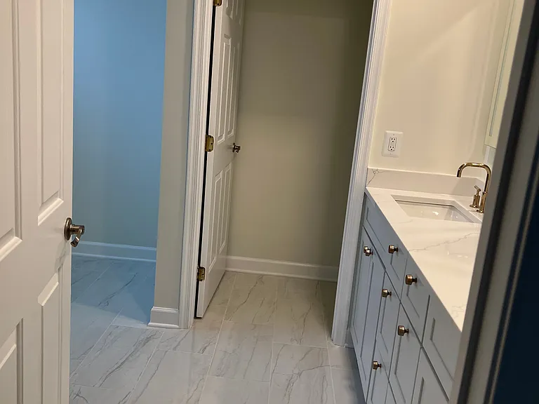 402 Sawgrass Dr — Photo 10