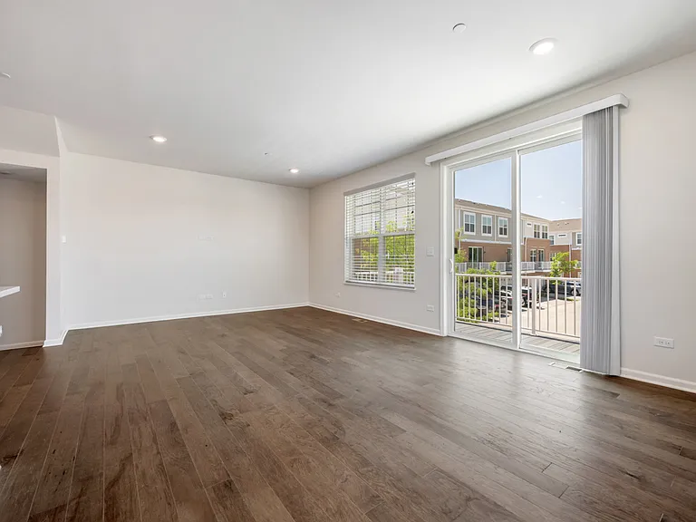 2961 Reflection Dr — Photo 6