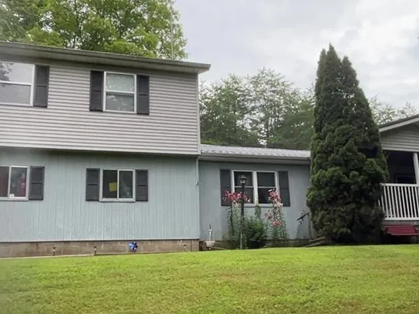 700 State Route 140, Oak Hill, OH 45656