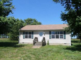 319 Crittenden Rd, Deltaville, VA 23043